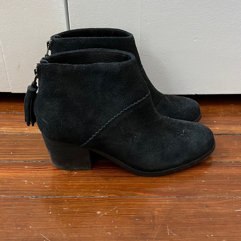 Tom’s Black Suede Booties